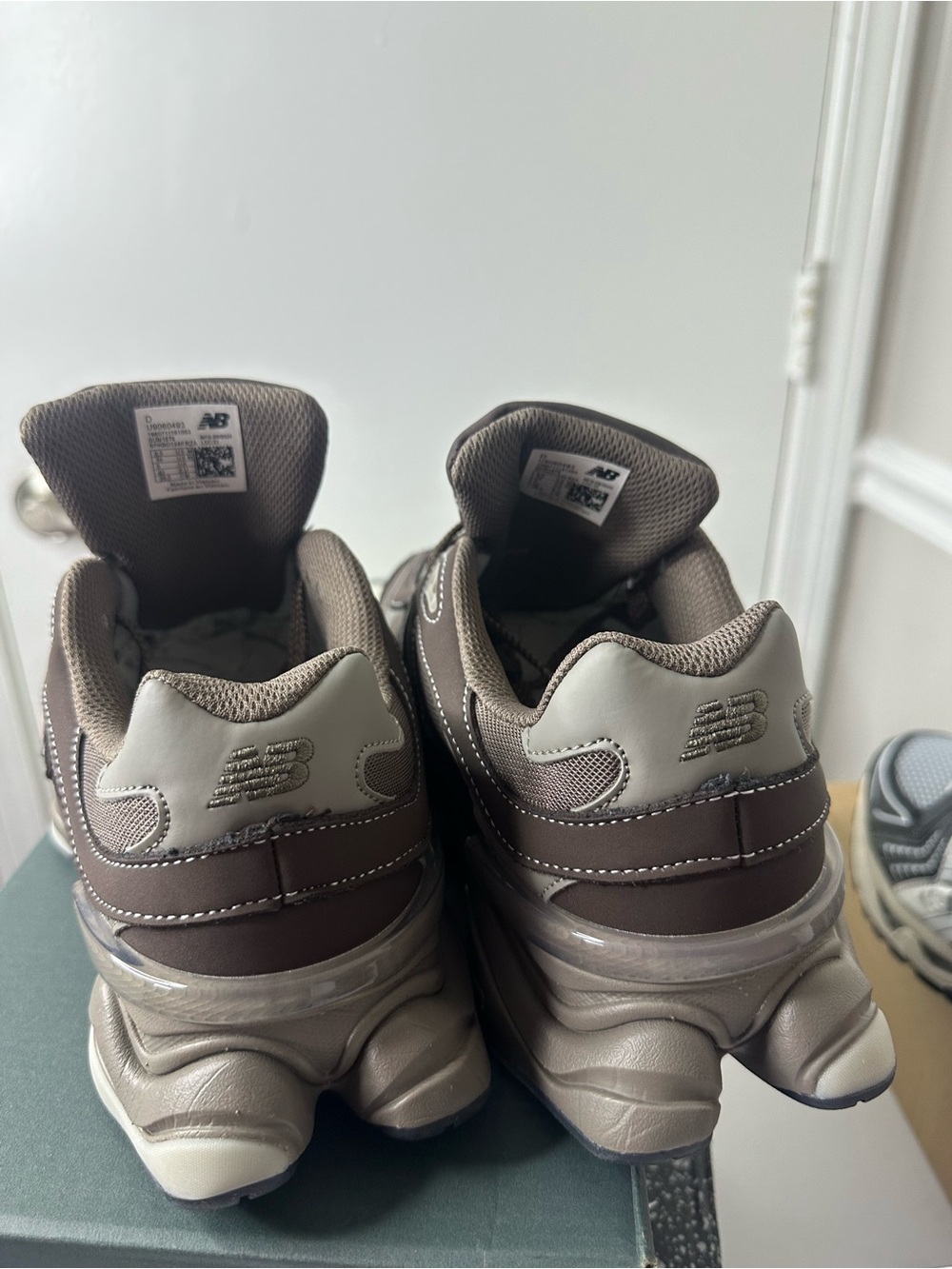 New Balance 9060 Men's Brown & Taupe Chunky Sneakers - Picture 4 of 5